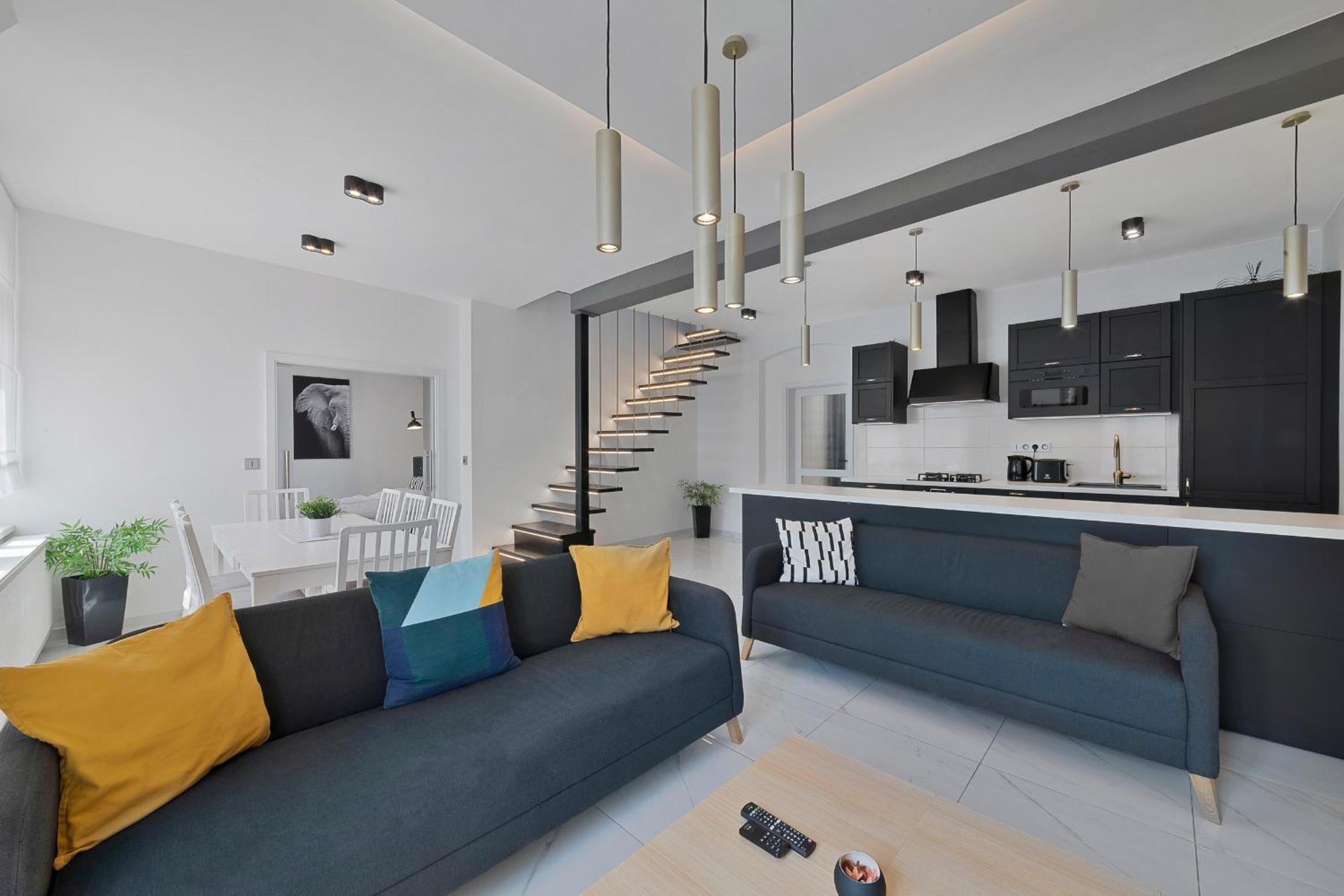 Apartament Boutique Owned By Emperor Peter The Great With 2 Balconies & Jacuzzi *