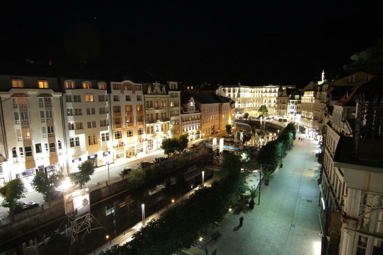 Apartament Boutique Owned By Emperor Peter The Great With 2 Balconies & Jacuzzi *